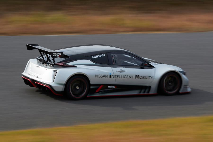  Nissan Leaf Nismo RC 2019 года  (фото 26 из 48)